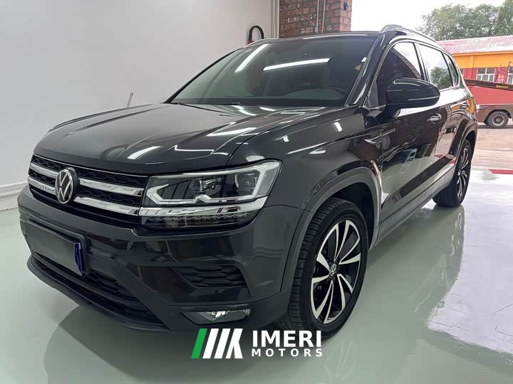 Volkswagen Touareg 2022 280TSI FWD Luxury Edition - ავტომობილი ჩინეთიდან