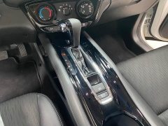 Honda Vezel 2020 1.5L CVT Pioneer Edition - ფოტო 13