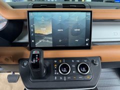 Land Rover Defender 110 3.0T P400 X-DYNAMIC HSE - ფოტო 14