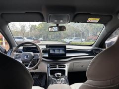BYD Qin PLUS Glory Edition DM-i 55KM Leading - ფოტო 9