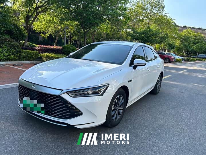 BYD Qin PLUS Champion Edition DM-i 55KM Leading