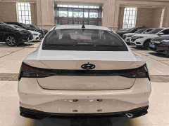Hyundai Elantra 2022 1.5L CVT GLX Elite - ფოტო 12
