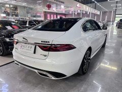 Jaguar XFL 2.0T P300 AWD Flagship Sport Gold Edition - ფოტო 11