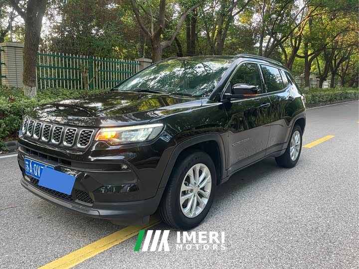 Jeep Compass 220T Automatic Elite - ავტომობილი ჩინეთიდან