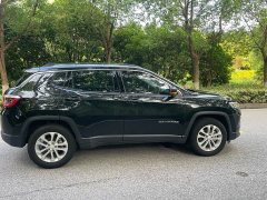 Jeep Compass 220T Automatic Elite - ფოტო 15