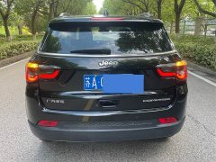 Jeep Compass 220T Automatic Elite - ფოტო 17