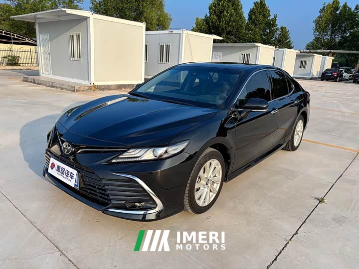 Toyota Camry 2.0G Luxury