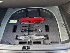 Toyota Camry 2.0G Luxury - ფოტო 14