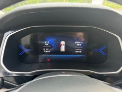 Volkswagen Jetta VS7 280TSI Automatic Entry-Level - ფოტო 3