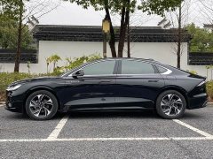 Lincoln Z i Edition - ფოტო 3