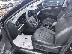 Volkswagen Passat 330TSI Premium Edition - ფოტო 4