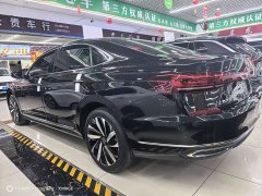 Volkswagen Passat 330TSI Premium Edition - ფოტო 8