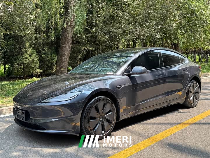 Tesla Model 3 Rear-Wheel Drive - ავტომობილი ჩინეთიდან