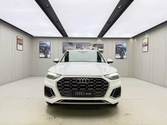 Audi Q5L 40T Luxury Dynamic - ფოტო 3