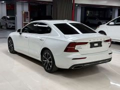 Volvo S60 B4 Edition - ფოტო 7