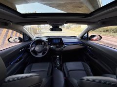 Toyota C-HR 2021 2.0L Luxury - ფოტო 8