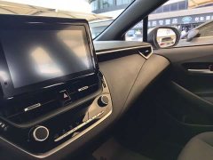 Toyota Corolla 1.8L CVT Luxury - ფოტო 9