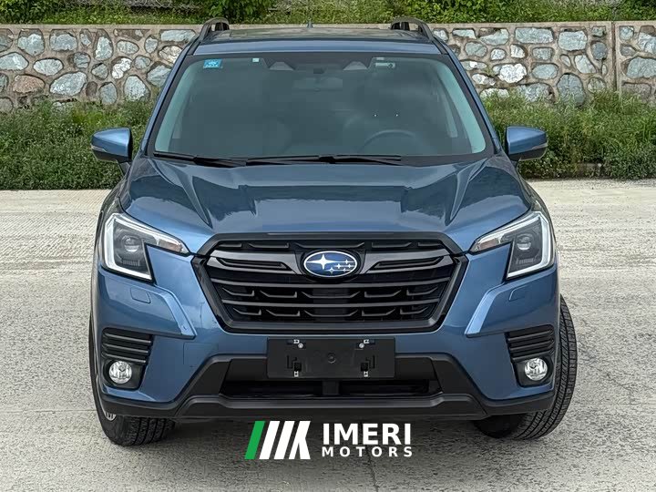 Subaru Forester 2.0i AWDLuxury Edition - ავტომობილი ჩინეთიდან