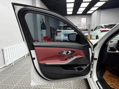 BMW 3 Series 320Li M Sport Package - ფოტო 16