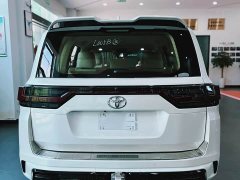 Toyota Land Cruiser (Imported) 4.0L Automatic - ფოტო 5