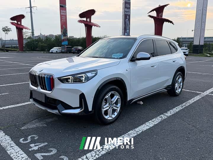 BMW X1 sDrive20Li X Design Package