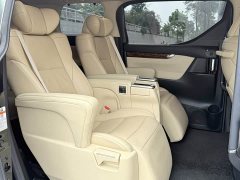 Toyota Alphard 2020 Hybrid 2.5L Luxury Edition - ფოტო 18