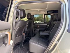 Land Rover Defender 110 P400 Dark Edition - ფოტო 8