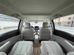 Buick GL8 Land Business Class Smart Edition - ფოტო 10