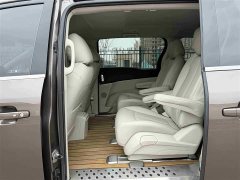 Buick GL8 Land Business Class Smart Edition - ფოტო 6