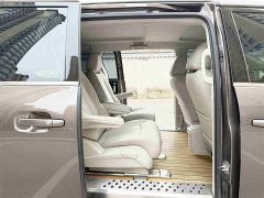 Buick GL8 Land Business Class Smart Edition - ფოტო 7