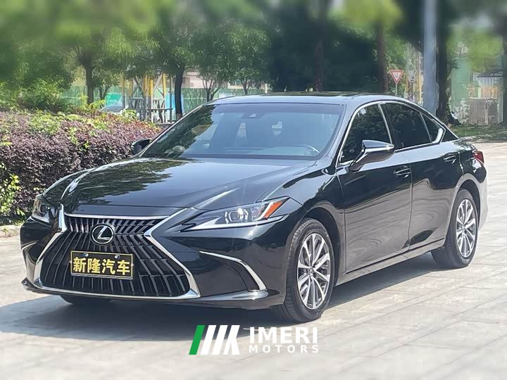 Lexus ES 200 Excellence Edition