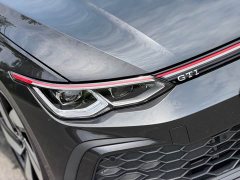 Volkswagen Golf GTI 2023 380TSI DSG GTI - ფოტო 13