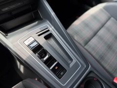 Volkswagen Golf GTI 2023 380TSI DSG GTI - ფოტო 8