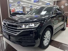 Volkswagen Touareg 2021 2.0TSI Navigator Special Edition - ფოტო 1