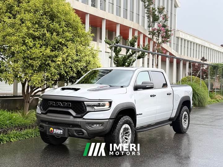 Ram Trucks Tyrannosaurus 6.2T Automatic