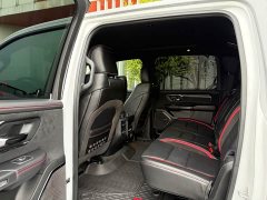 Ram Trucks Tyrannosaurus 6.2T Automatic - ფოტო 8