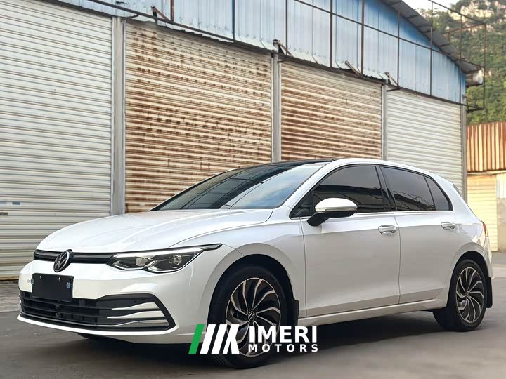 Volkswagen Golf 2023 Facelift 280TSI DSG Pro - ავტომობილი ჩინეთიდან