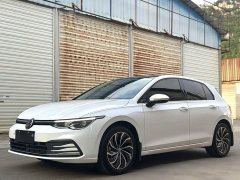 Volkswagen Golf 2023 Facelift 280TSI DSG Pro - ფოტო 1