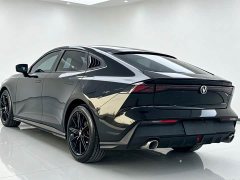 Changan UNI-V 1.5T Premium - ფოტო 4