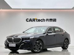 BMW 5 Series 525Li M Sport Package - ფოტო 1