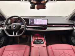 BMW 5 Series 525Li M Sport Package - ფოტო 10