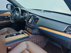 Volvo XC90 B6 Inscription 7-Seater - ფოტო 19
