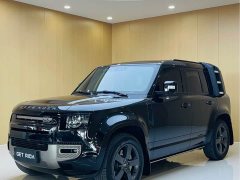 Land Rover Defender 110 3.0T P400 X-DYNAMIC HSE - ფოტო 1
