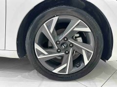 Hyundai Elantra 2023 1.5L CVT Luxury - ფოტო 20