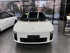 Li Auto i6 2025 Two-Wheel Drive Standard - ფოტო 2