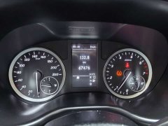 Mercedes-Benz Vito 2020 2.0T Business Edition 7-Seater - ფოტო 7