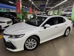 Toyota Camry Hybrid 2.5L HGVP Leading Edition - ფოტო 1