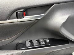 Toyota Camry Hybrid 2.5L HGVP Leading Edition - ფოტო 10