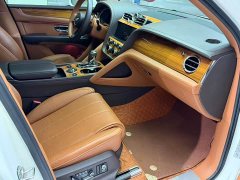 Bentley Bentayga Plug-in Hybrid 3.0T PHEV - ფოტო 9