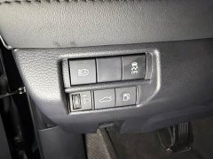 Toyota Camry 2.0L Base - ფოტო 10